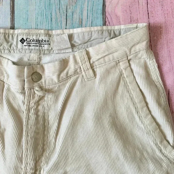White corduroy Columbia pants - Picture 4 of 10